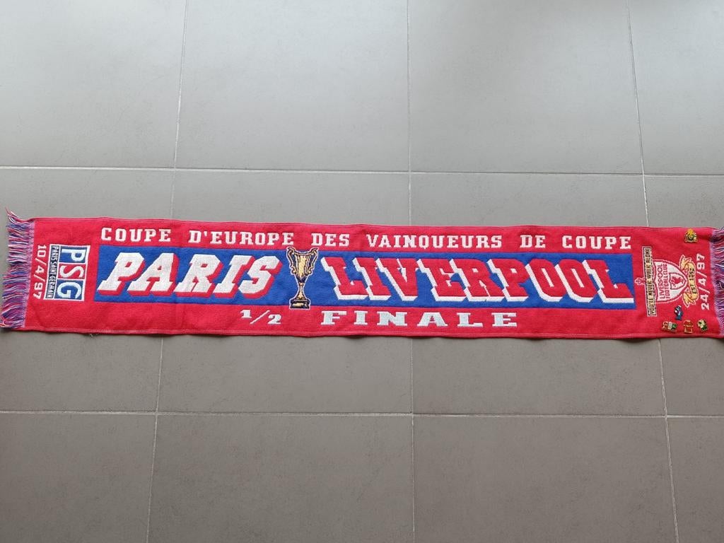 Écharpe PSG - Liverpool FC 1997, Enlèvement ou Envoi, Comme neuf