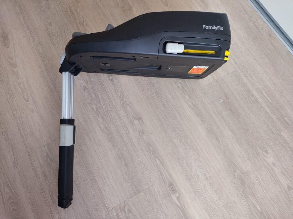 Maxi-Cosi FamilyFix 1 base, Ophalen