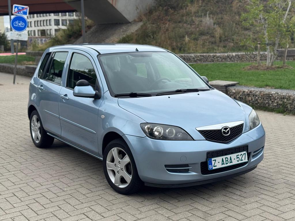 Mazda 2 // Automaat // Benzine // Euro 4, Automaat, Stof, Blauw, Parkeersensor