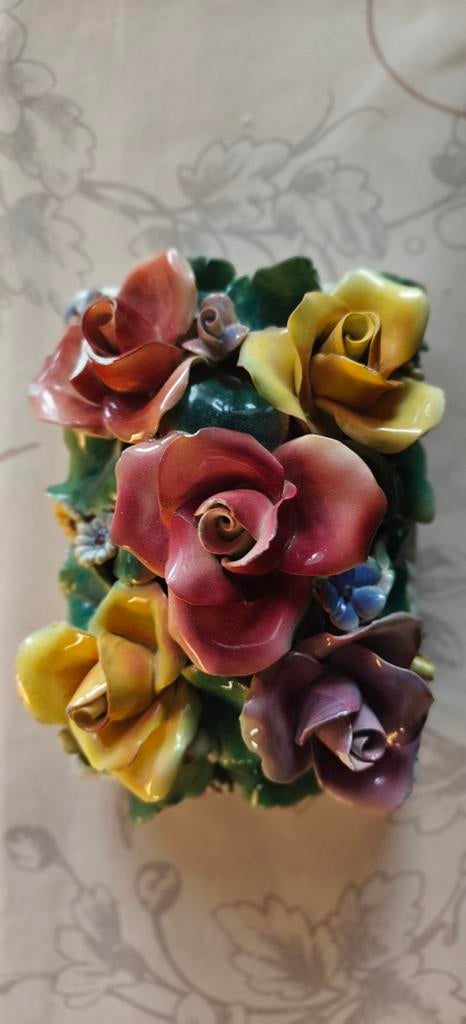 Sierdoos, bobonnière Capodimonte -stijl, Ophalen of Verzenden