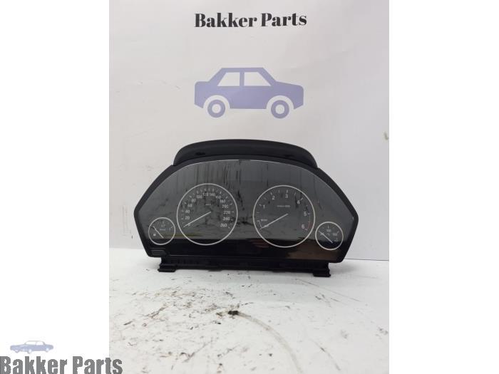 Kilometerteller KM van een BMW 3-Serie, Gebruikt, -, -, 3 maanden garantie
