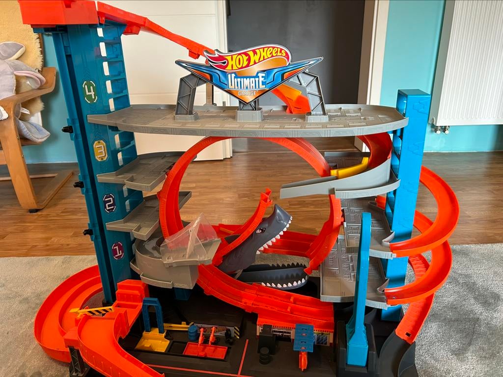 Garage hot wheels, Ophalen, Zo goed als nieuw