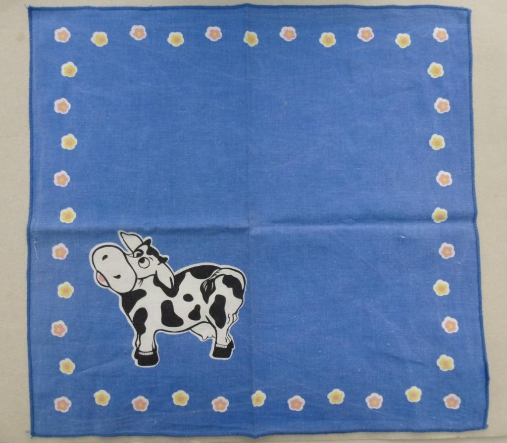 Blauwe zakdoek of servet met koe 2 stuks, Huis en Inrichting, Ophalen of Verzenden, Nieuw, Blauw, Overige typen