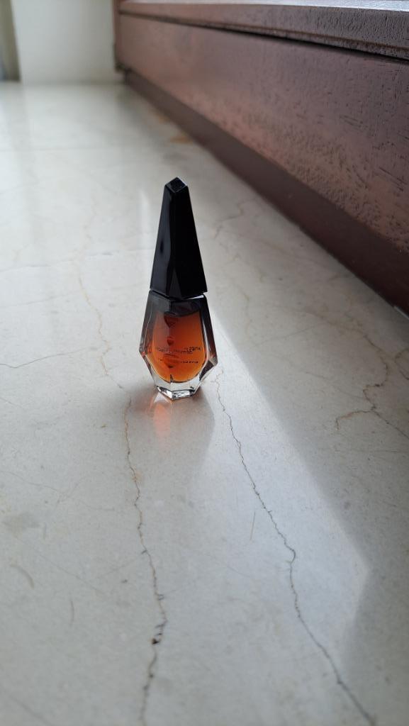 Miniature eau de parfum ange ou démon Givenchy vintage, Enlèvement ou Envoi, Miniature
