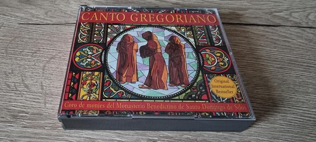Canto Gregoriano
Dubbel cd, Enlèvement ou Envoi, Comme neuf