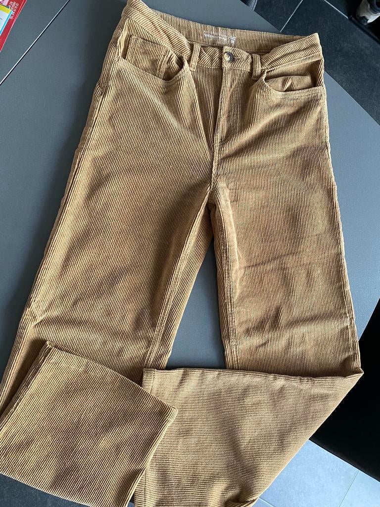 Pantalon en velours, Enlèvement ou Envoi, Comme neuf, Taille 38/40 (M)