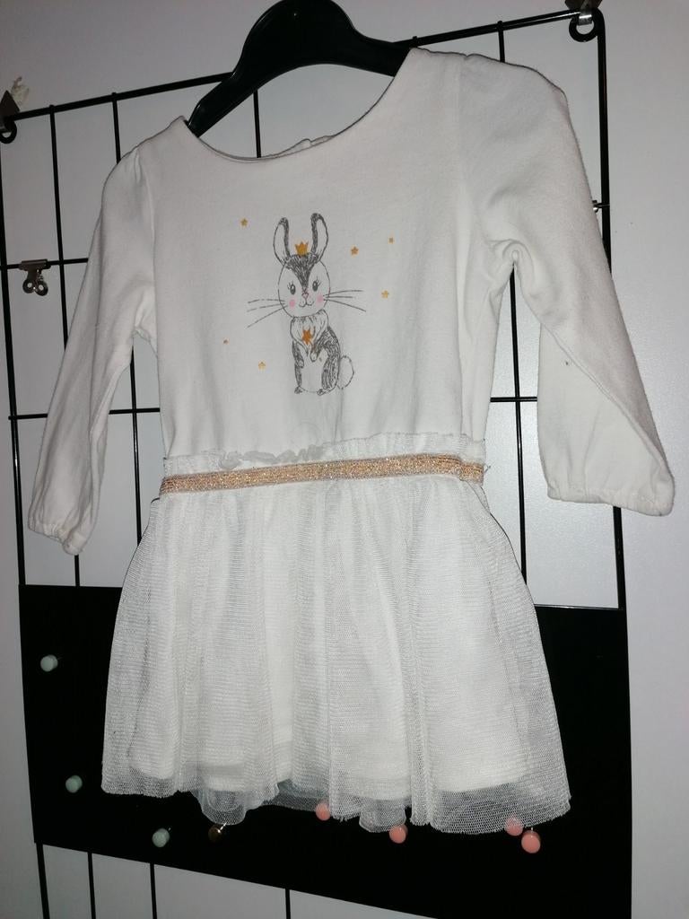 Kleedje voor 9 maanden, Robe ou Jupe, Enlèvement ou Envoi, In extenso, Utilisé
