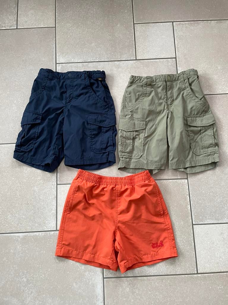 Lot de 3 shorts Jack Wolfskin 10 ans, Enfants & Bébés, Utilisé, Garçon