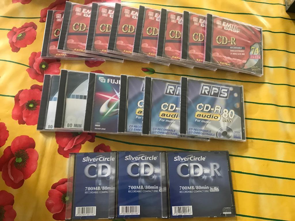 17x sealed CD-R, Informatique & Logiciels, Disques enregistrables, Enlèvement ou Envoi, Neuf, Cd