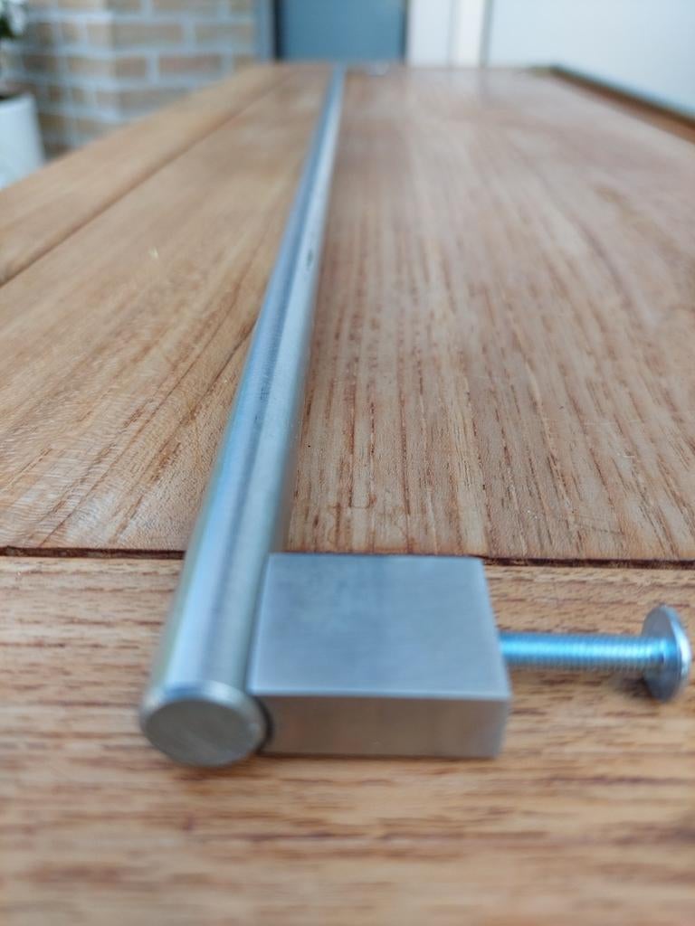 2 inox handgrepen L81cm diameter 12mm, Ophalen of Verzenden, Zo goed als nieuw