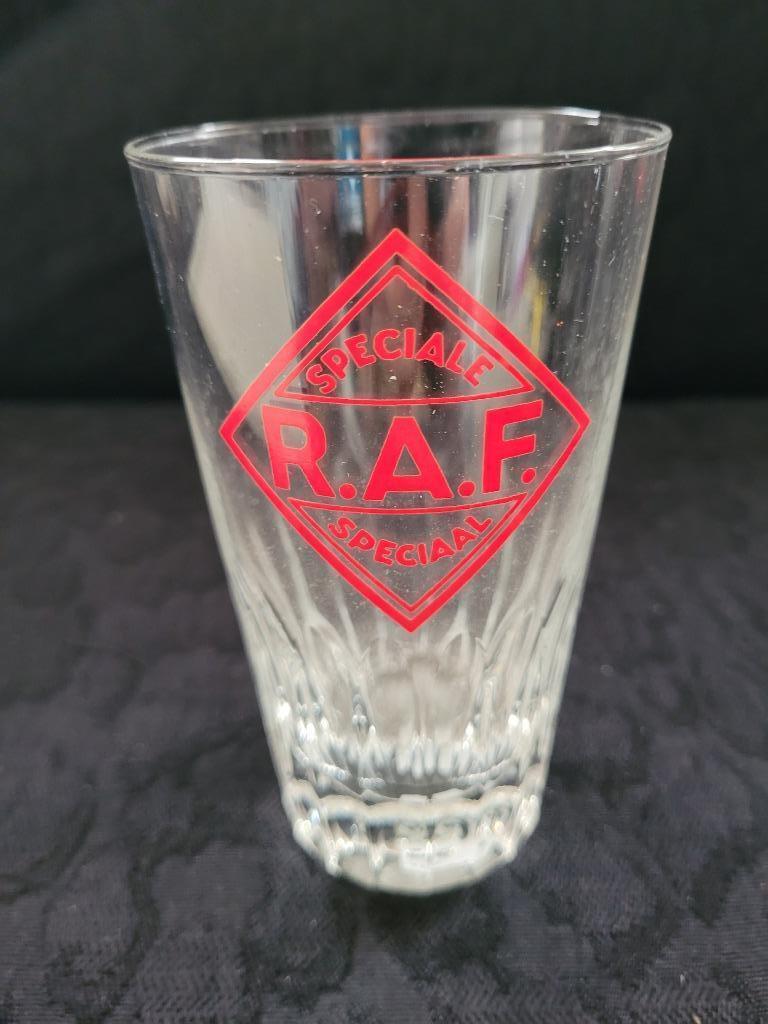 ancien verre à bière spéciale RAF 33cl, Enlèvement ou Envoi, Comme neuf, Verre ou Verres, Autres marques