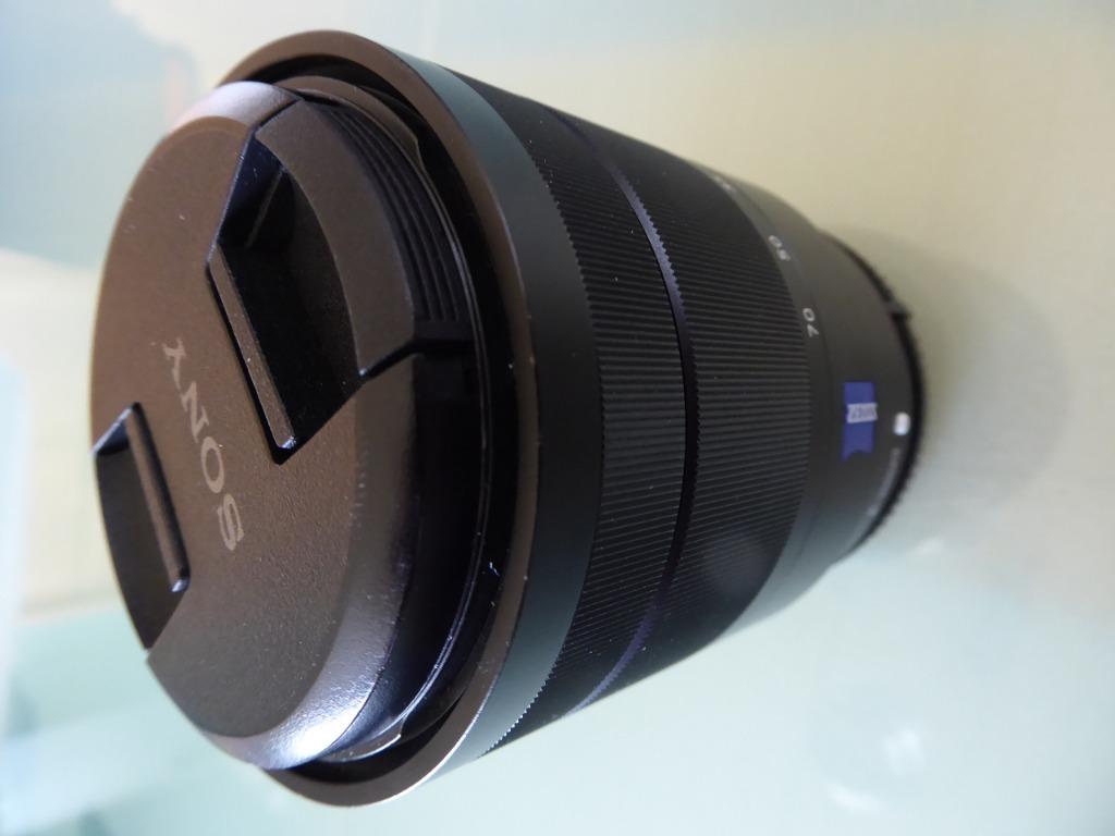Sony Carl Zeiss APS-C zoomlens 16-70, Audio, Tv en Foto, Ophalen, Gebruikt, Compact, Sony
