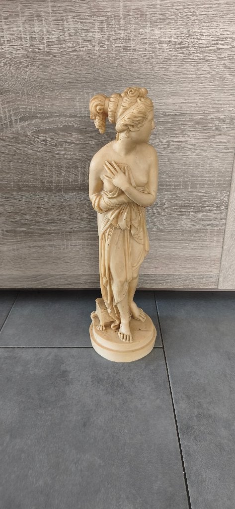Aphrodite beeld 41 cm, Ophalen of Verzenden, 20 - 50 cm, Overige materialen, Beeld