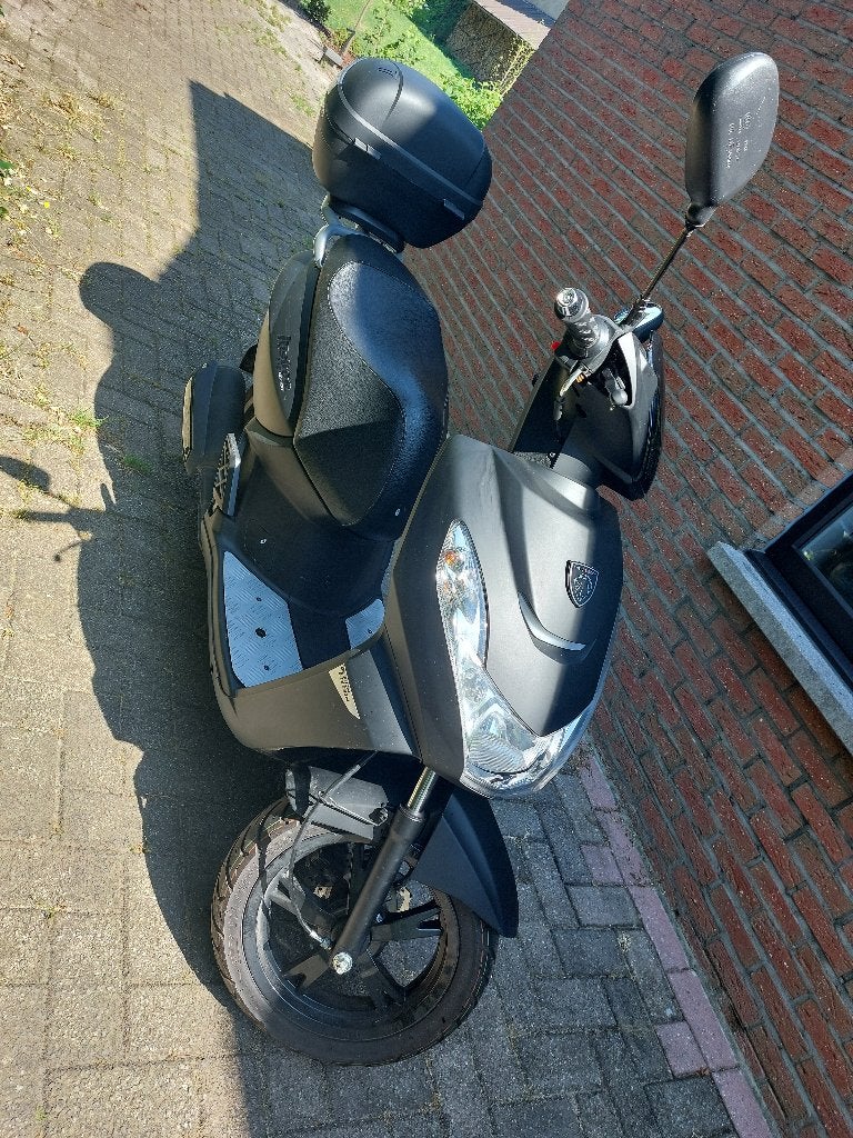 Peugeot Kisbee 50cc Klasse B - zwart (22/12/2023 - 4373 km), Fietsen en Brommers, Ophalen, Overige modellen, Benzine, 50 cc