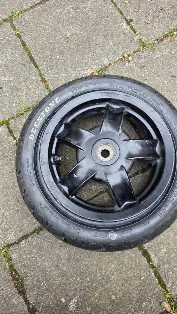 Piaggio Zip achtervelg met nieuwe band, Motoren, Ophalen