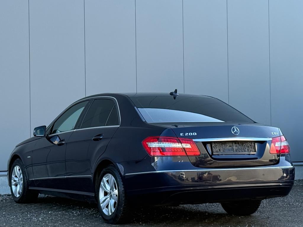 Mercedes-Benz E 200 CDI Avantgarde Xenon Cruise Navi, Autos, Mercedes-Benz, 100 kW, Euro 5, Achat, 2270 kg