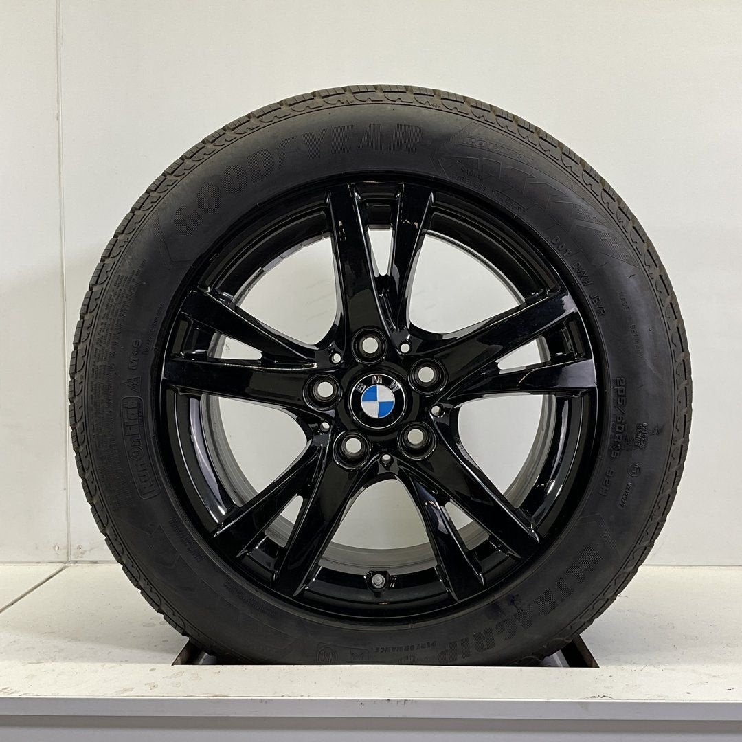 BMW 1 SERIE F40 2 SERIE F44 SET VELGEN + WINTERBANDEN 16 INC, Auto-onderdelen, Gebruikt, -, -, Banden en Velgen