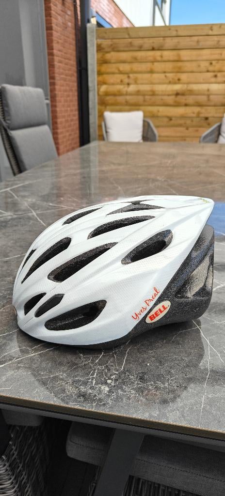 Fietshelm Bell (maat 54-61cm), Ophalen, Gebruikt, M, Bell