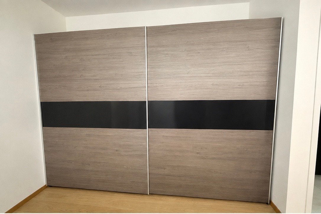Garde robe 240 x 210, Maison & Meubles, Enlèvement, Comme neuf, Avec porte(s)