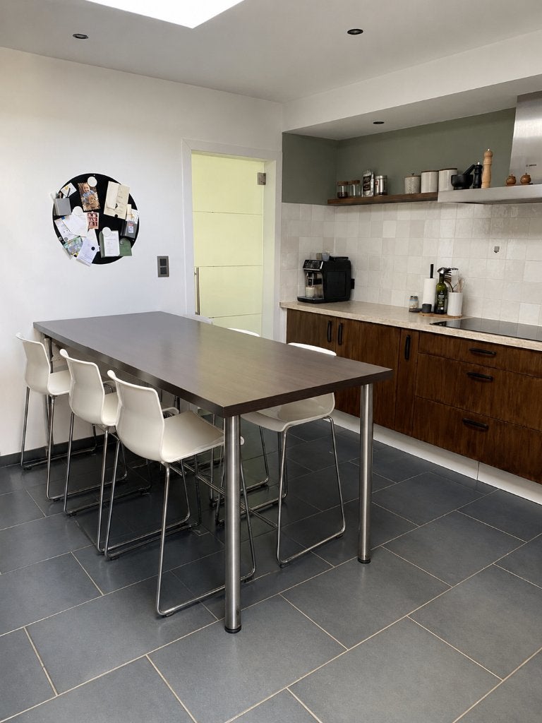 Tafel en krukken, Ophalen, Met voetsteun, 90 cm of meer, Metaal