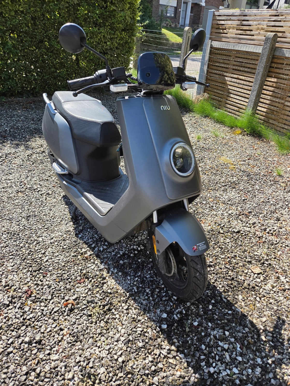 Elektrische scooter Niu N1S, Vélos & Vélomoteurs, Autres marques, Enlèvement, Utilisé, Électrique