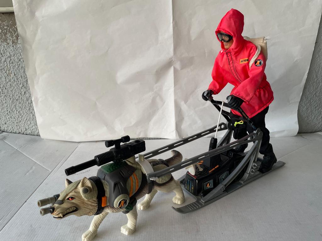 Action Man hondeslee, Verzenden