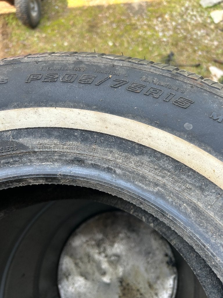 pneus, Autos : Pièces & Accessoires, Pneus & Jantes, 4 Saisons, Enlèvement ou Envoi, Véhicule de tourisme, 205 mm
