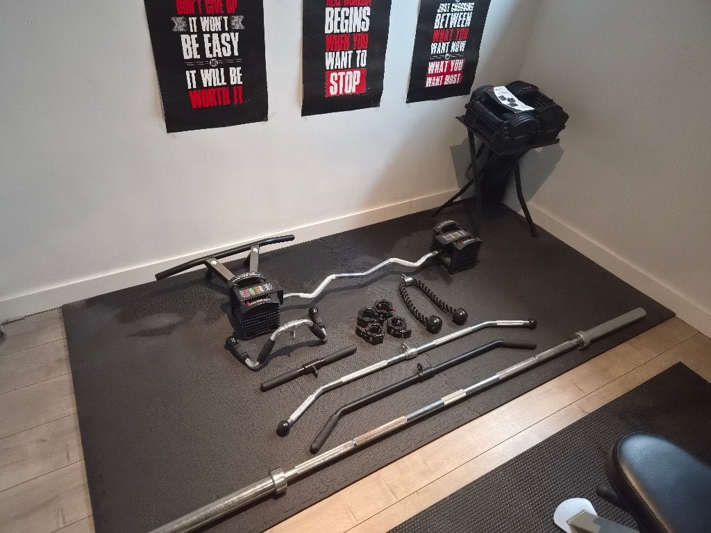 PowerBlock Pro EXP (23kg) + Originele Stand + EZ Curl Bar, Sport en Fitness, Ophalen, Zo goed als nieuw
