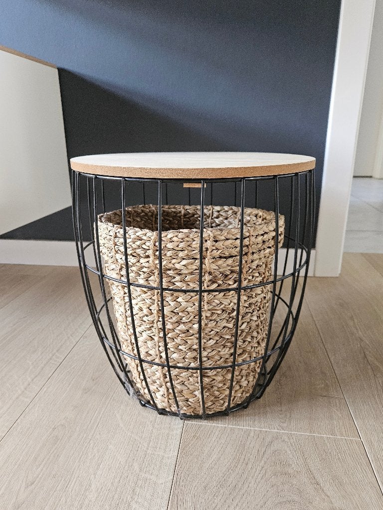 Table d appoint avec panier, Enlèvement, Comme neuf, Rond, Moderne