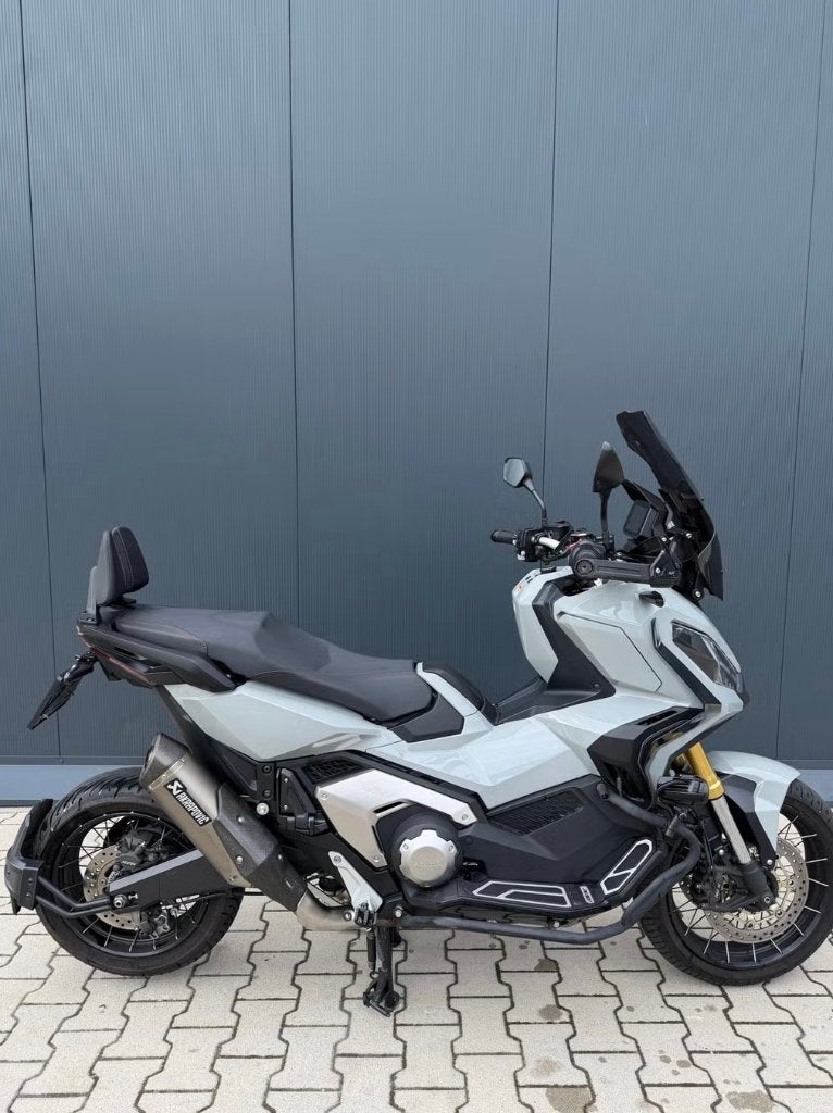 Honda X-ADV 750, Plus de 35 kW, 2 cylindres, Particulier, Permis Moto A2 minimum
