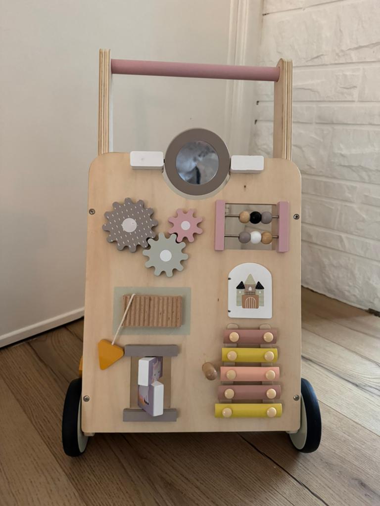 Loopkarretje Petite Amelie, Kinderen en Baby's, Ophalen, Zo goed als nieuw, Duw- of Trekspeelgoed