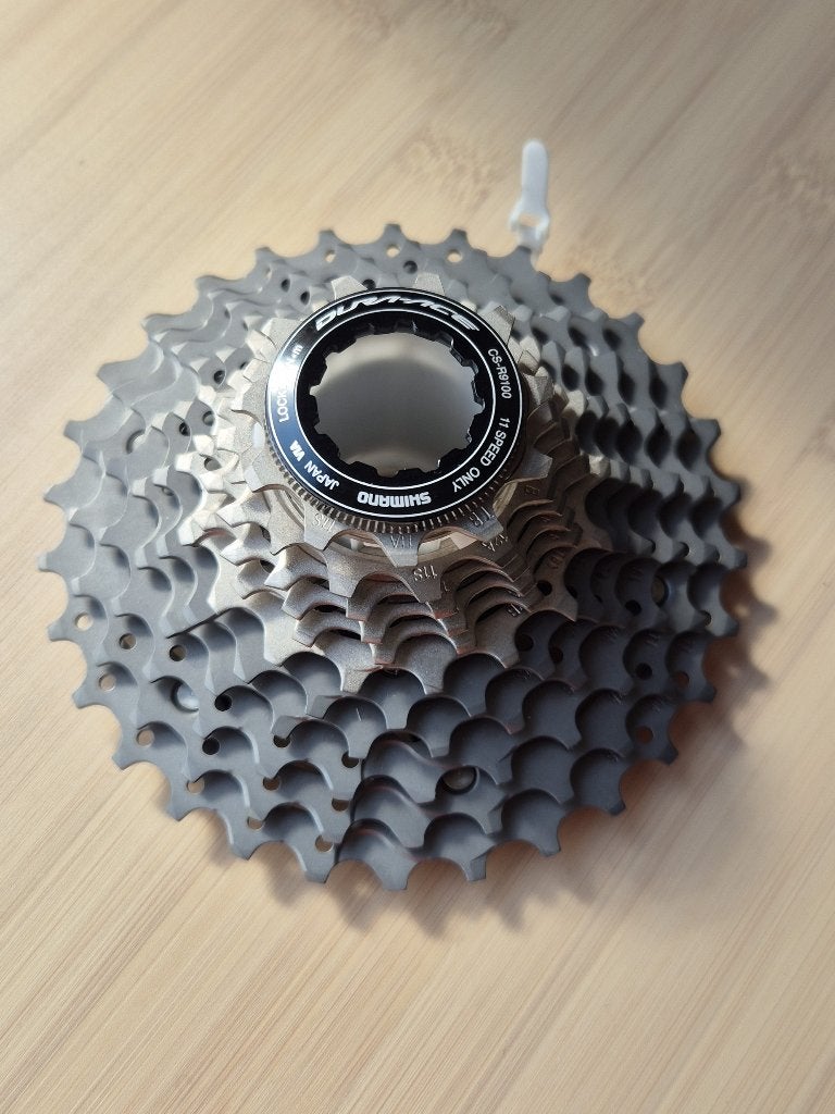 Dura-Ace cassette CS-R9100 11-30T nieuw, Fietsen en Brommers, Ligfiets, Titanium, Overige typen, Nieuw