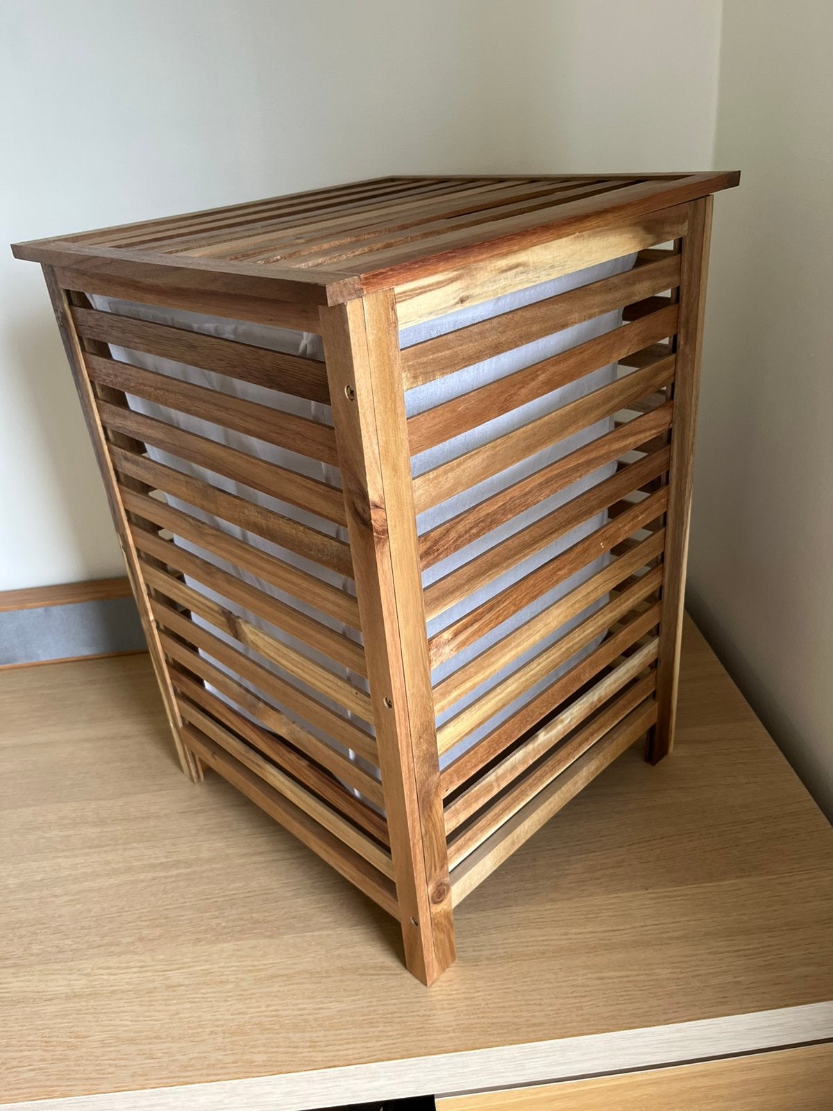 Houten wasmand met linnen zak, Ophalen, Nieuw