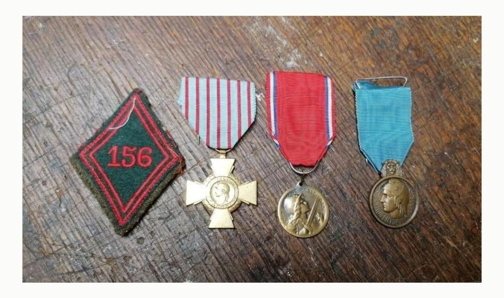 Médaille militaire Verdun combattant éducation losange, Envoi, Autres, Ruban, Médaille ou Ailes