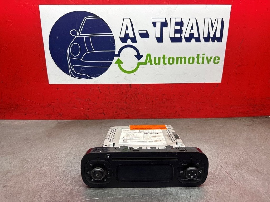 RADIO Fiat Panda (312) (01-2012/-) (|735594682|), Autos : Pièces & Accessoires, FCA Germany GmbH, IPC D1-09 Bahnhofsplatz
65423  Rüsselsheim am Main, DE