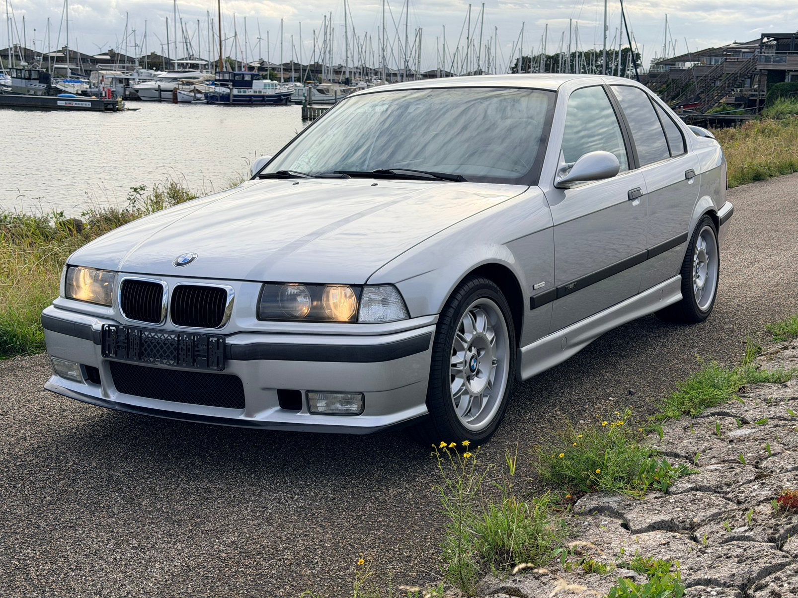 Bmw M3, Autos, Cuir, Argent ou Gris, Achat, 4 portes