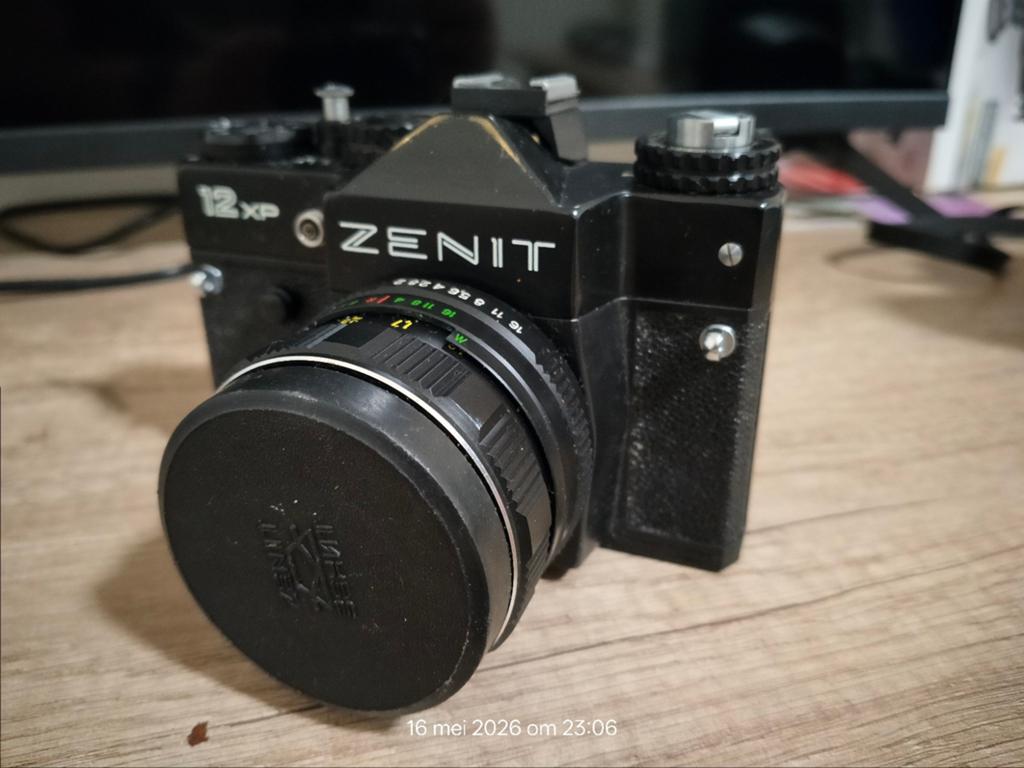 Zenit  12xp, Ophalen