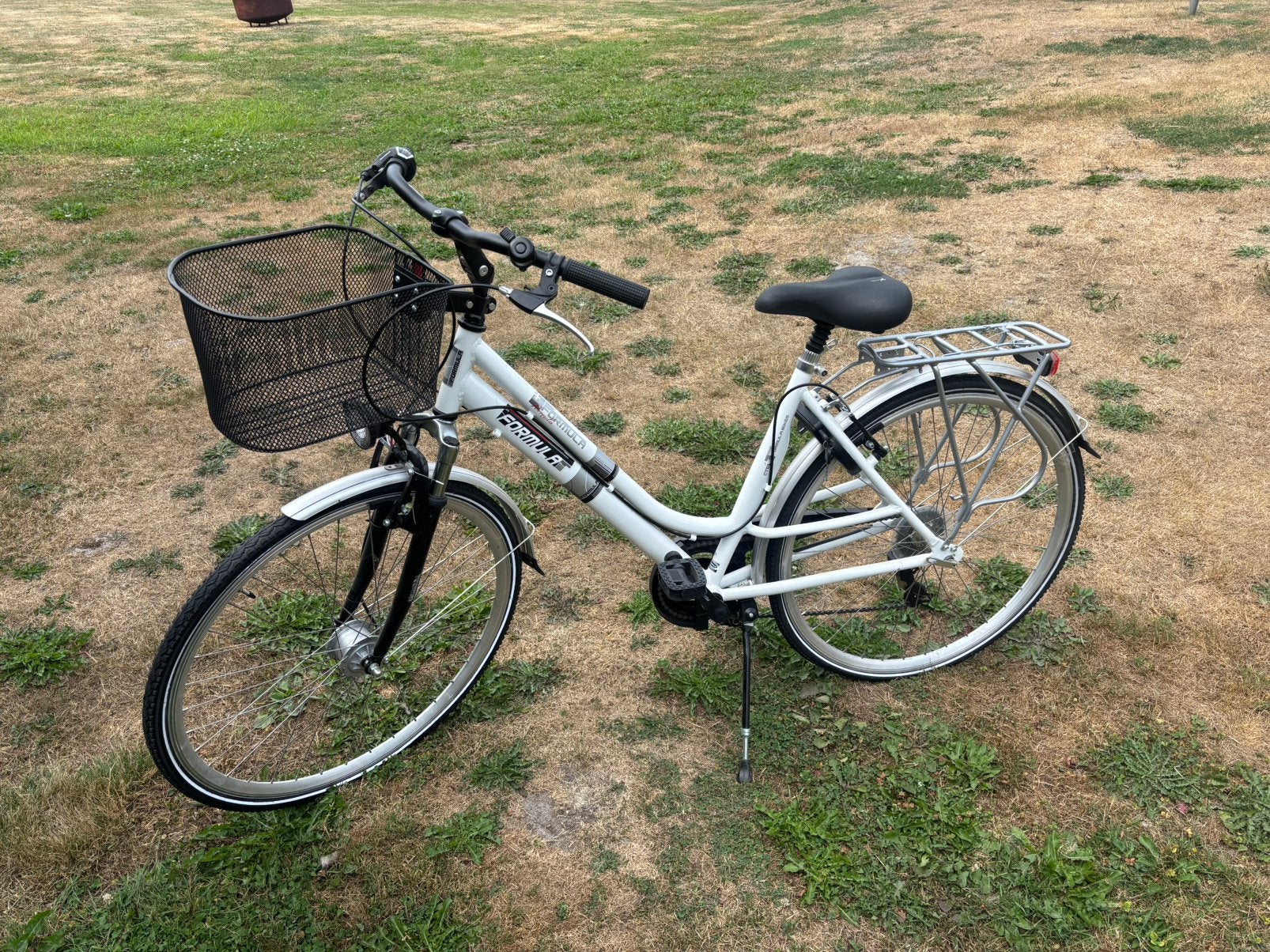Nieuwe fiets nooit gebruikt merk formula, Ophalen, Zo goed als nieuw