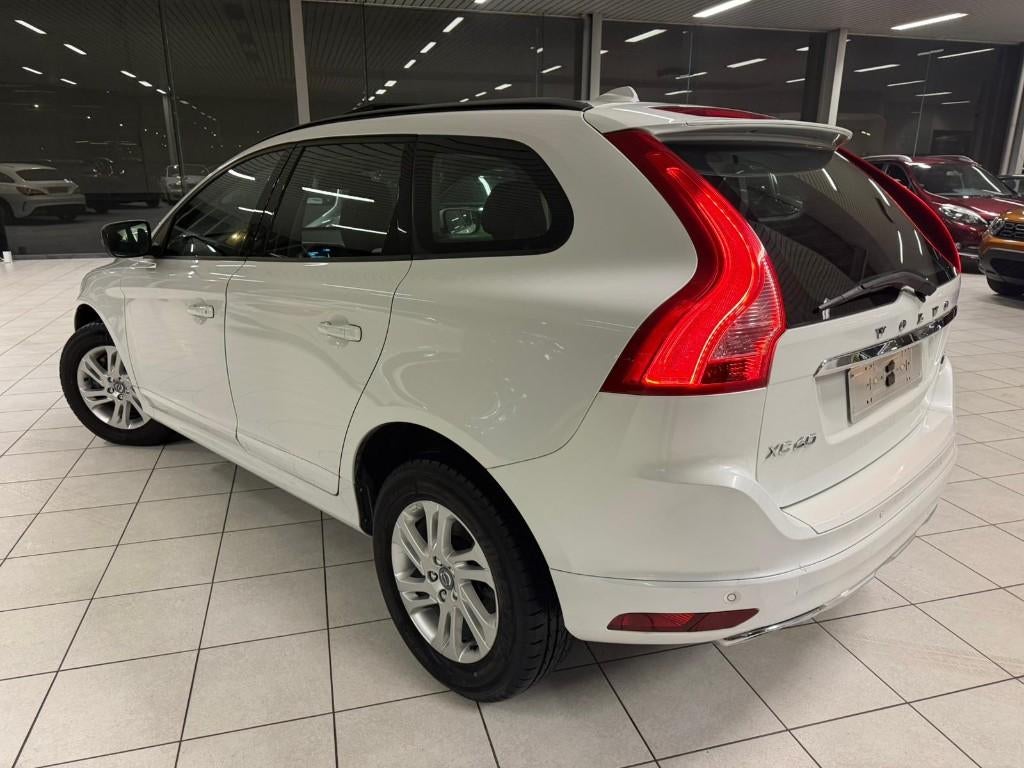 Volvo XC60 D4 2.0D 133kW Euro 6b Année 2015,105.000km, Cuir, Achat, Euro 6, Entreprise