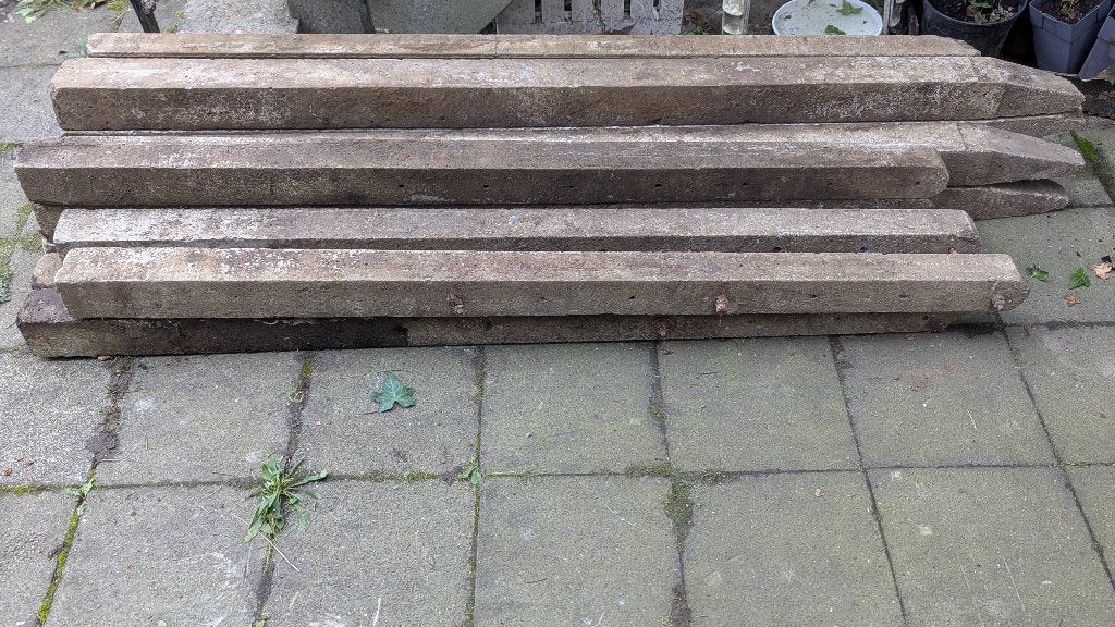 Betonnen palen, Enlèvement, Utilisé, Poteaux