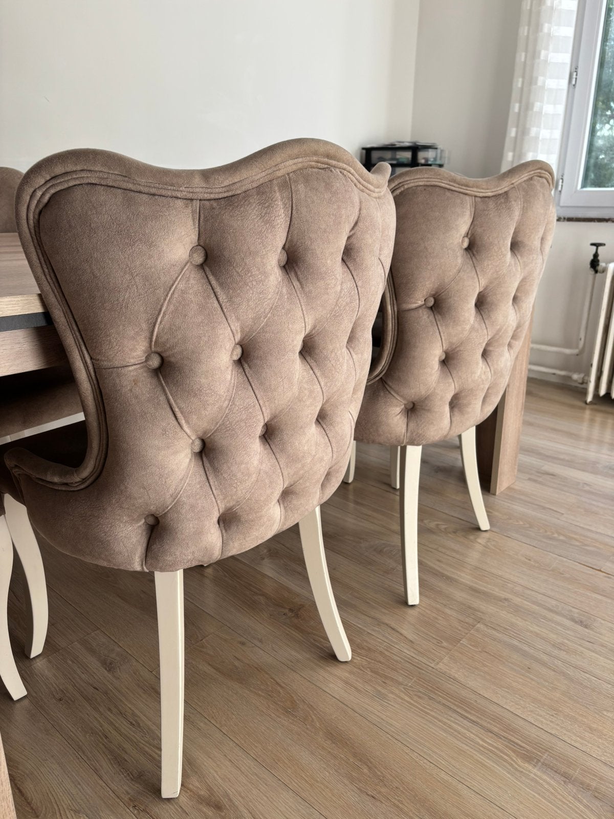 Chaise en velours, Maison & Meubles, Enlèvement, Comme neuf