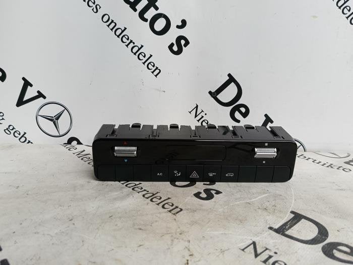 Airco bedieningspaneel van een Mercedes Sprinter, Gebruikt, -, Ophalen of Verzenden, -