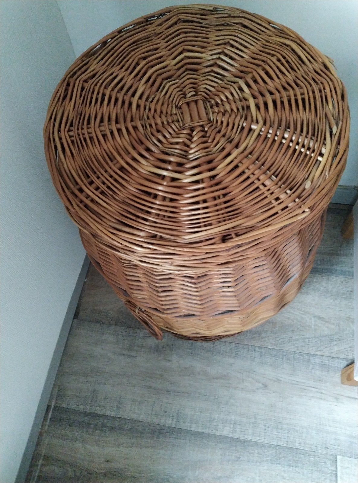Rieten ton, Ophalen