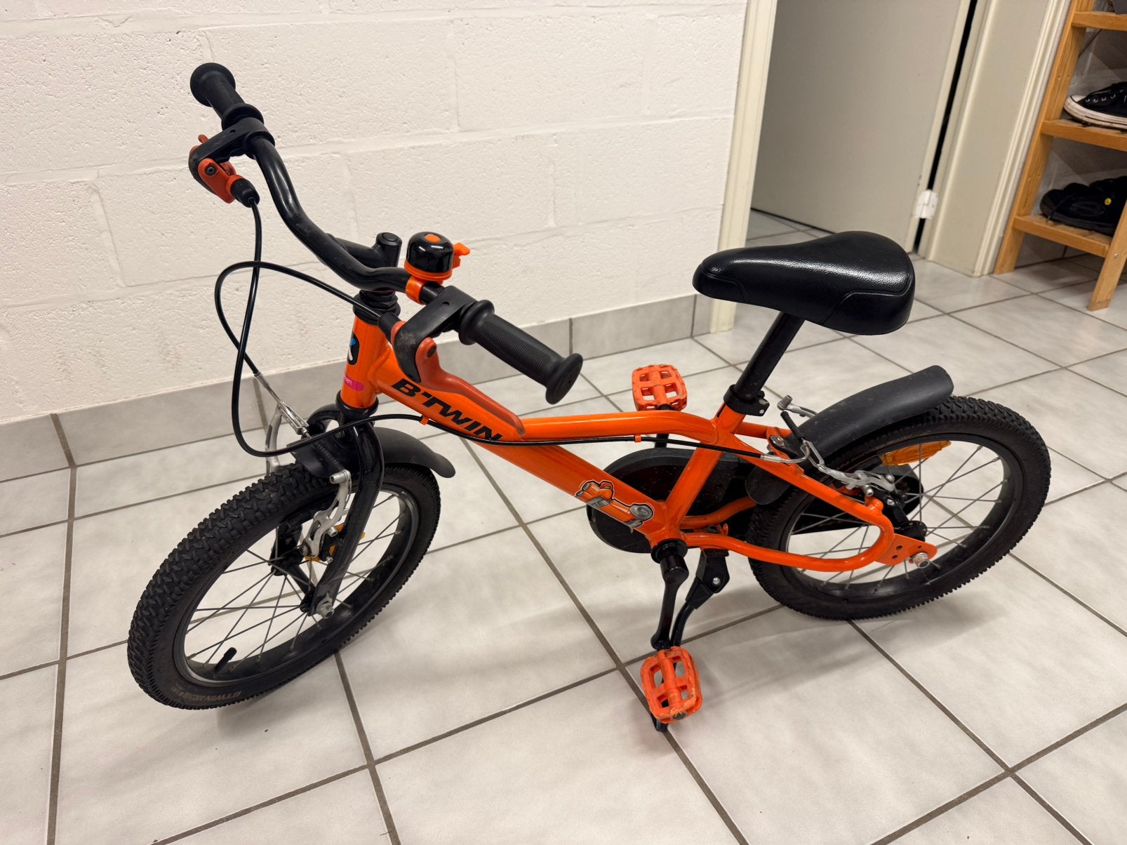 Vélo enfant 16 pouces Decathlon Robot 500 – Bon état – 55 €, Enlèvement, Utilisé, Frein sur jante, 16 à 20 pouces