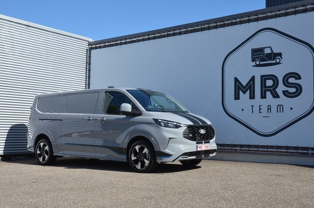 Ford Transit Custom- SPORT- L2- Automaat- Nieuw- 39500+BTW, Autos, Détection des panneaux routiers, Argent ou Gris, Achat, Euro 6