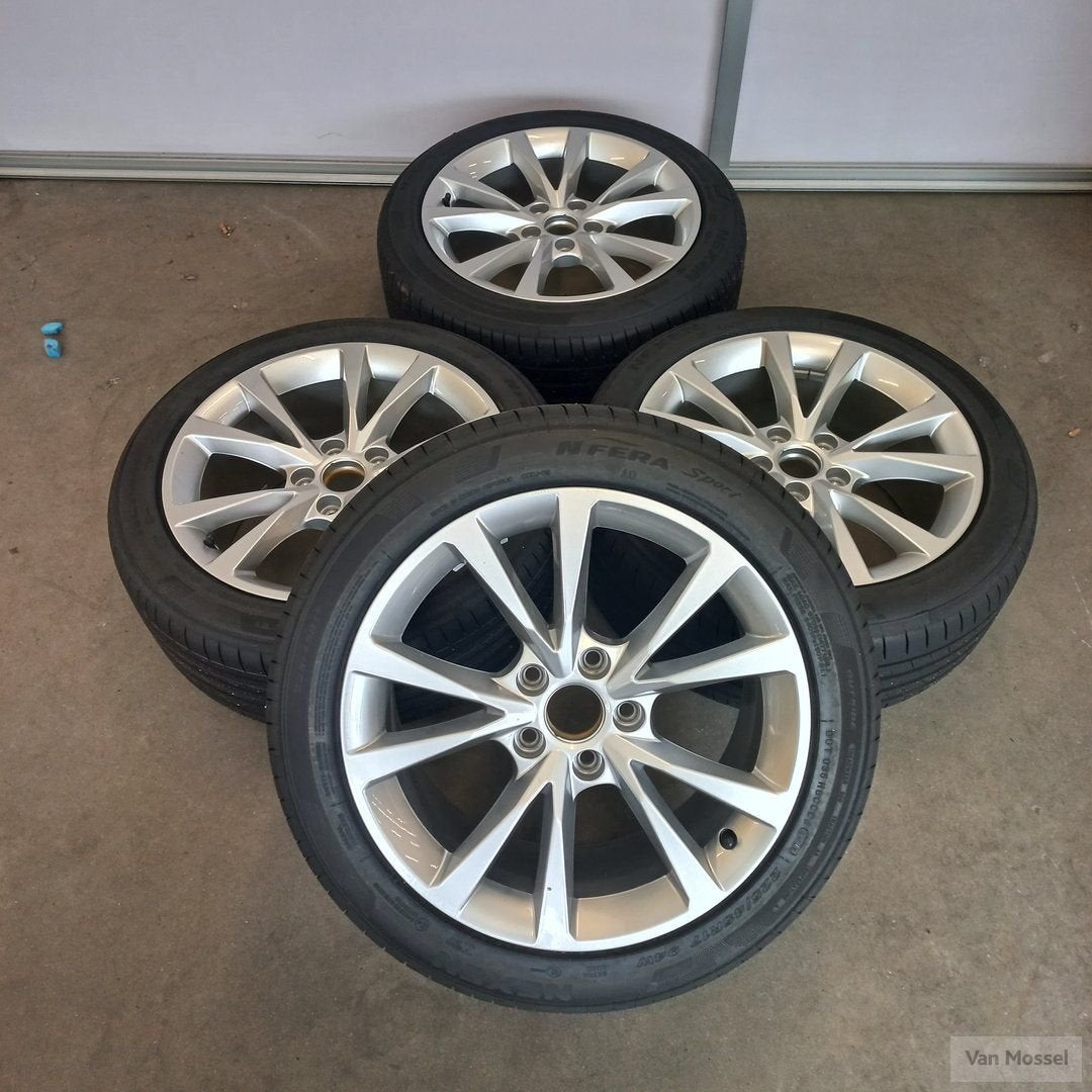 Audi A3 Nexen NFera Sport 225/45/R17 94W, Pneus et Jantes, Véhicule de tourisme, Pneus été, -