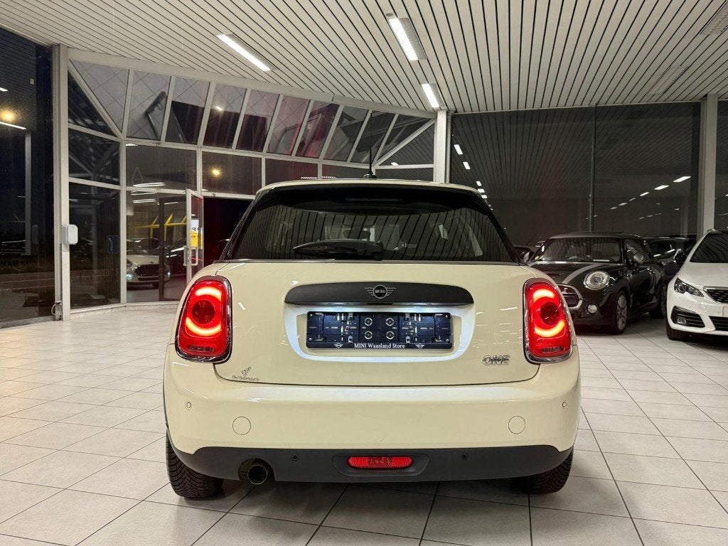 Mini One 1.5i Essence Automatique 75kW Euro 6d-T-E-ISC, Autos, Mini, Achat, Euro 6, Entreprise, Capteur de stationnement