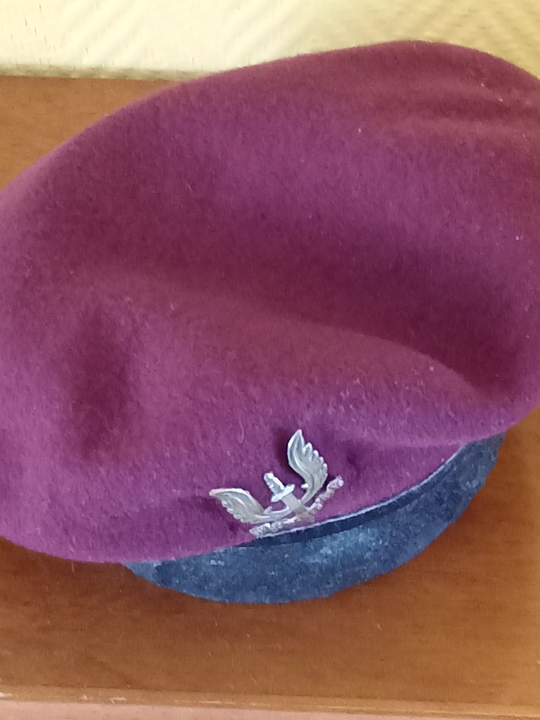 Beret rouge Para commando belge d'origine ABL, Verzenden