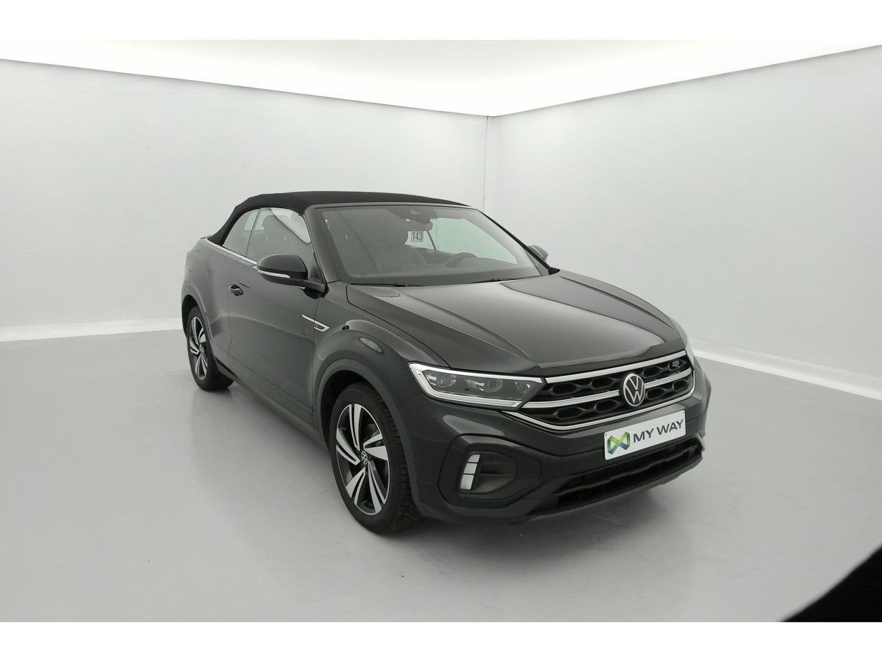 Volkswagen T-Roc Cabriolet T-Roc Cabriolet 1.5 TSI R-Line DS, Auto's, Automaat, Cabriolet, Zwart, https://public.car-pass.be/vhr/f40e07b2-1b1a-4702-8cea-73a61adcaca3