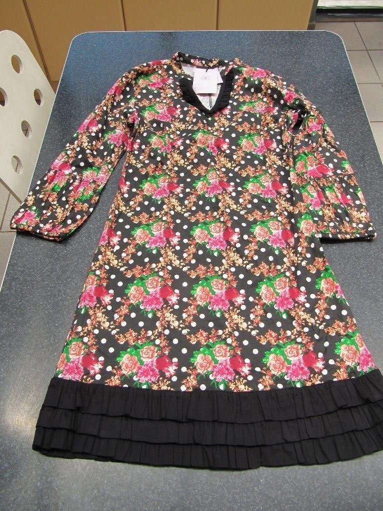 jurk vintage nieuw Spanje zwart met bloemprint 38 (Sp: 42), Ophalen of Verzenden, Nieuw, Maat 38/40 (M), Overige kleuren